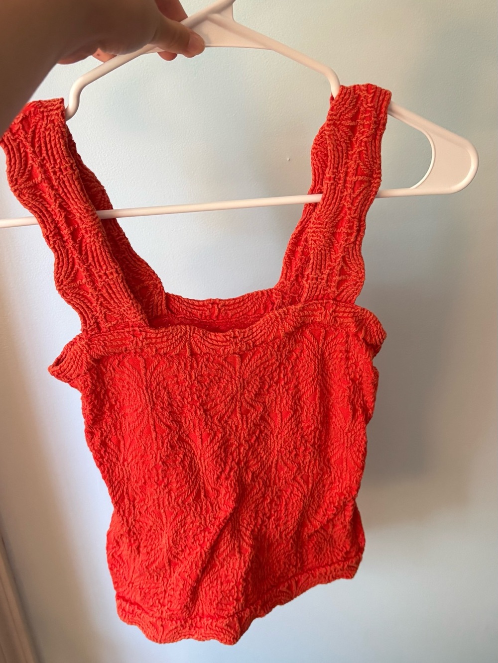 Women's Red Textured Square-Neck Tank Top
